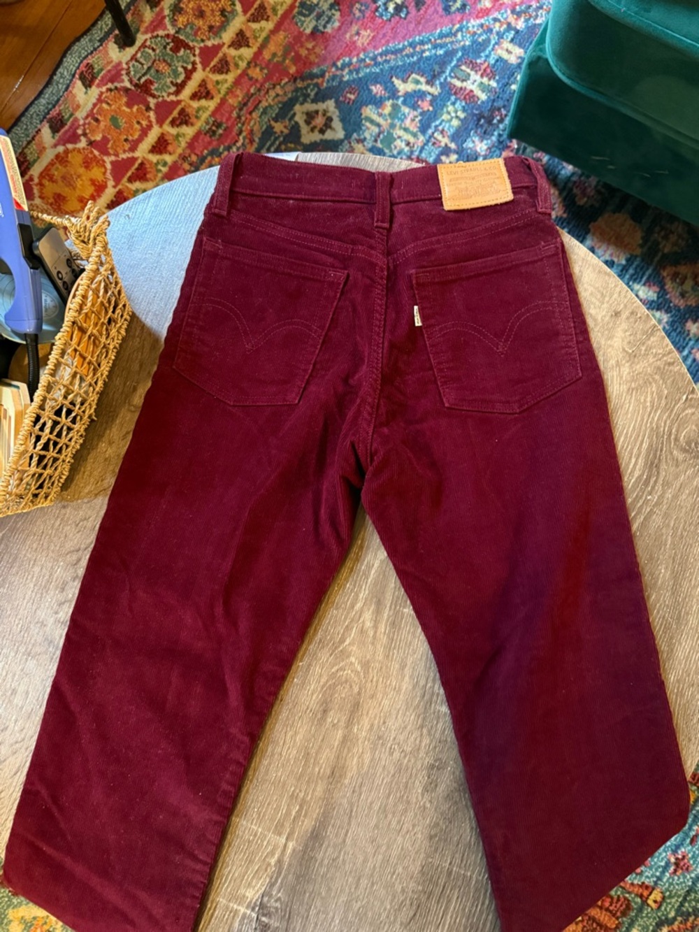 Levi's Corduroy Pants in Burgundy